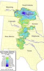 This map shows the extent of the Ogallala Aquifer and reveals the large differences in its depth across the plains, which require water management strategies unique to those areas.